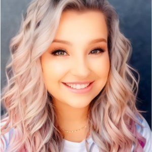 Meet your Posher, Kimberly!